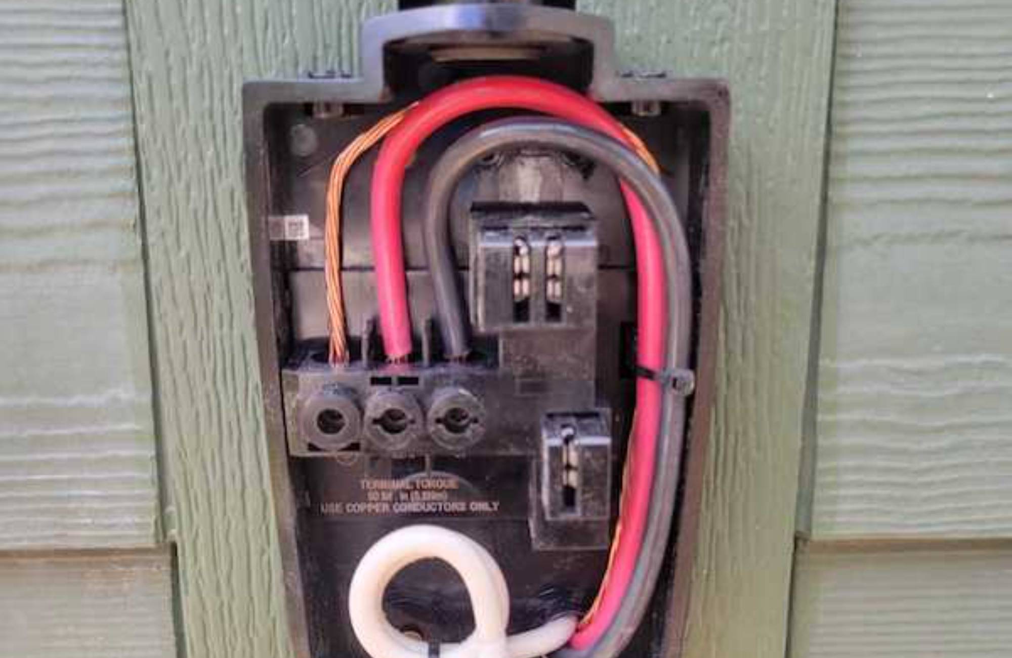 How Power Outlets and Switches Impact Electrical Installations